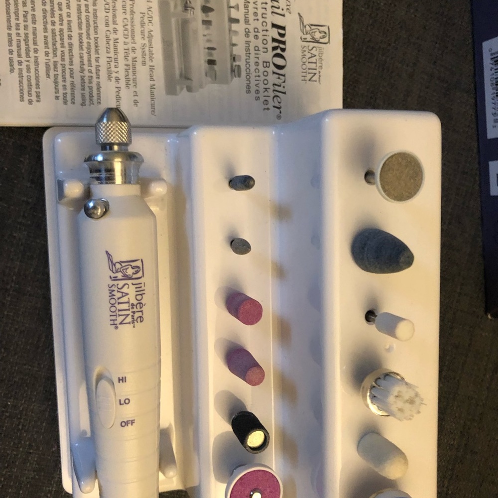 Professional nail kit - Picture 3 of 5